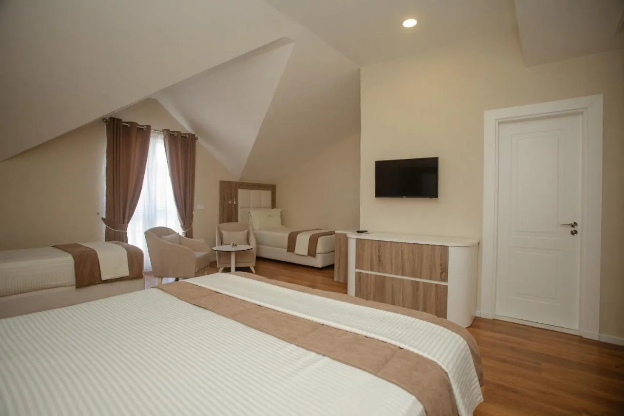 **** Hotel Kompleksi Exalco-Al Barbullush Albania
